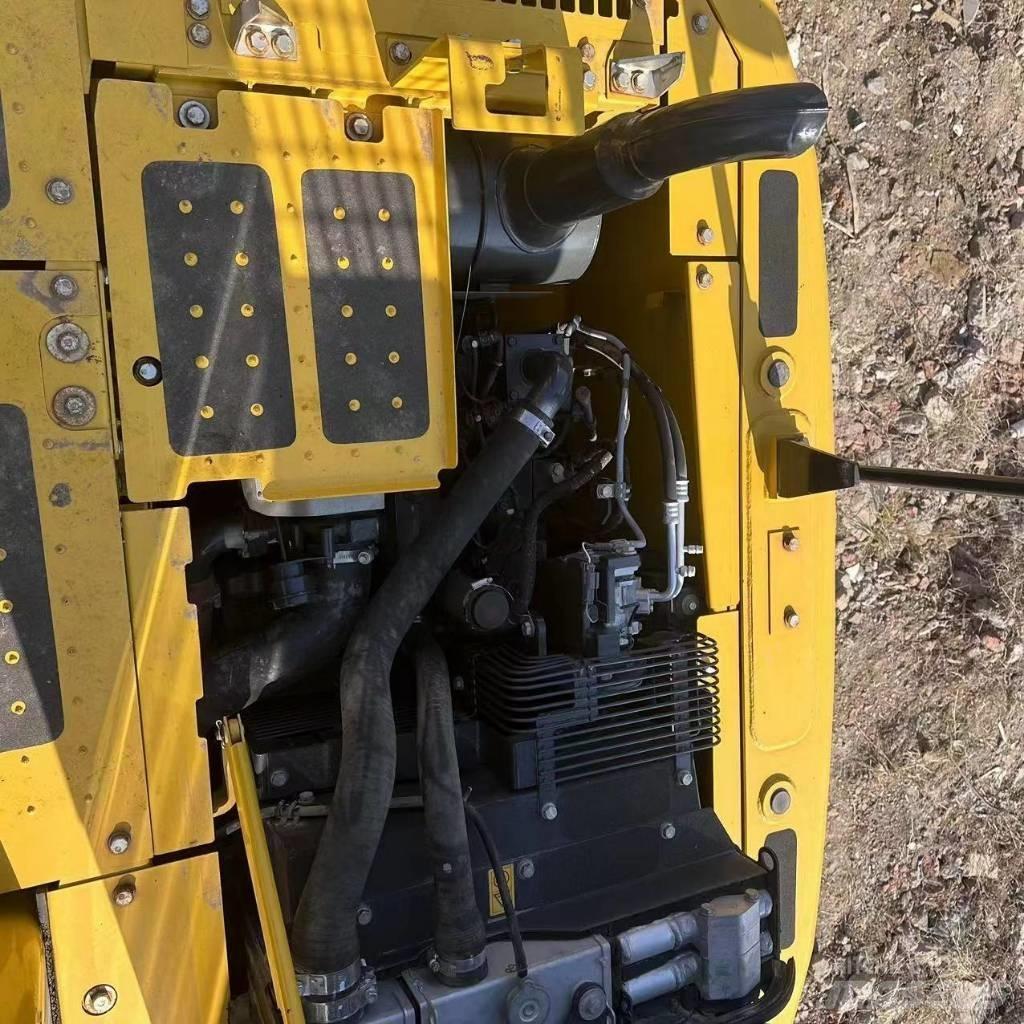 Komatsu PC110-8 Pásové rýpadlá