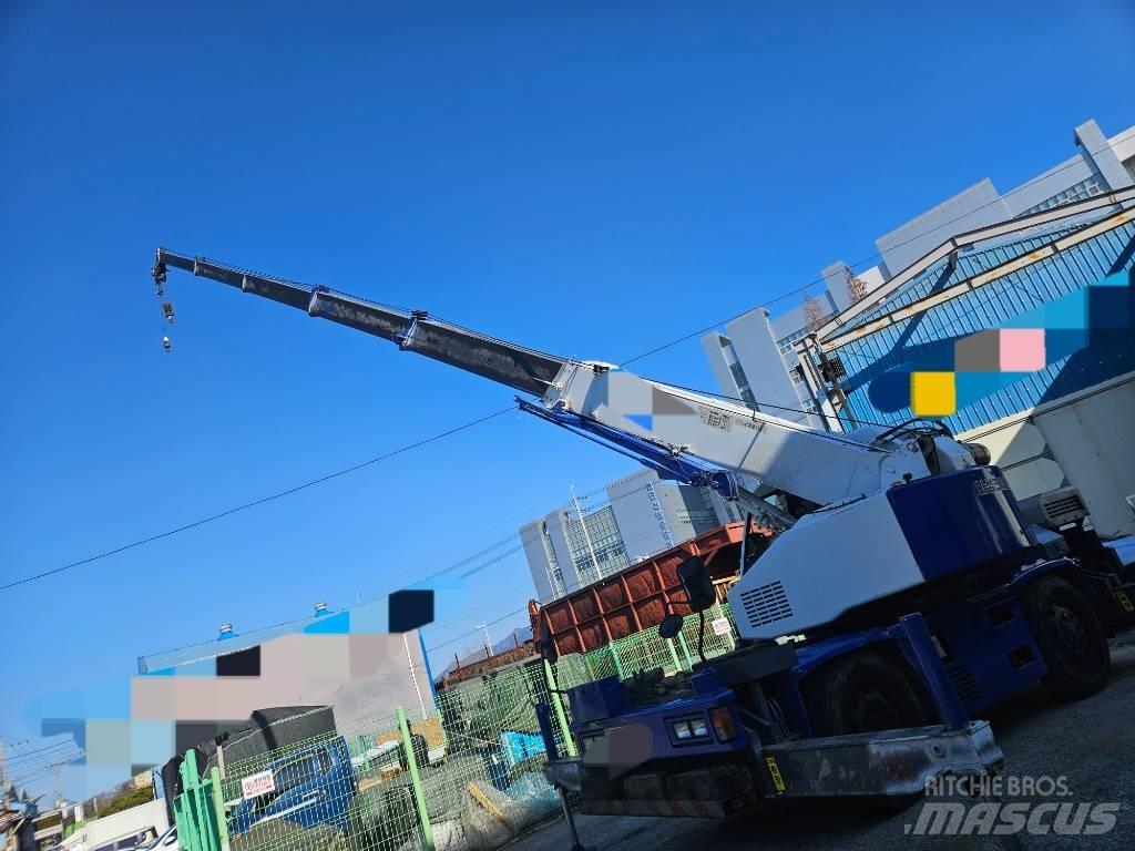 Tadano GR 120 N-1 Žeriavy pre ťažký terén