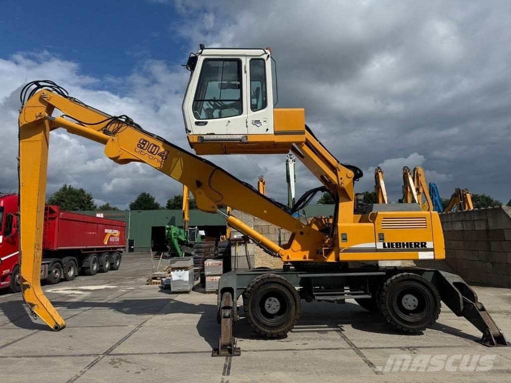 Liebherr A 904 Stroje pre manipuláciu s odpadom