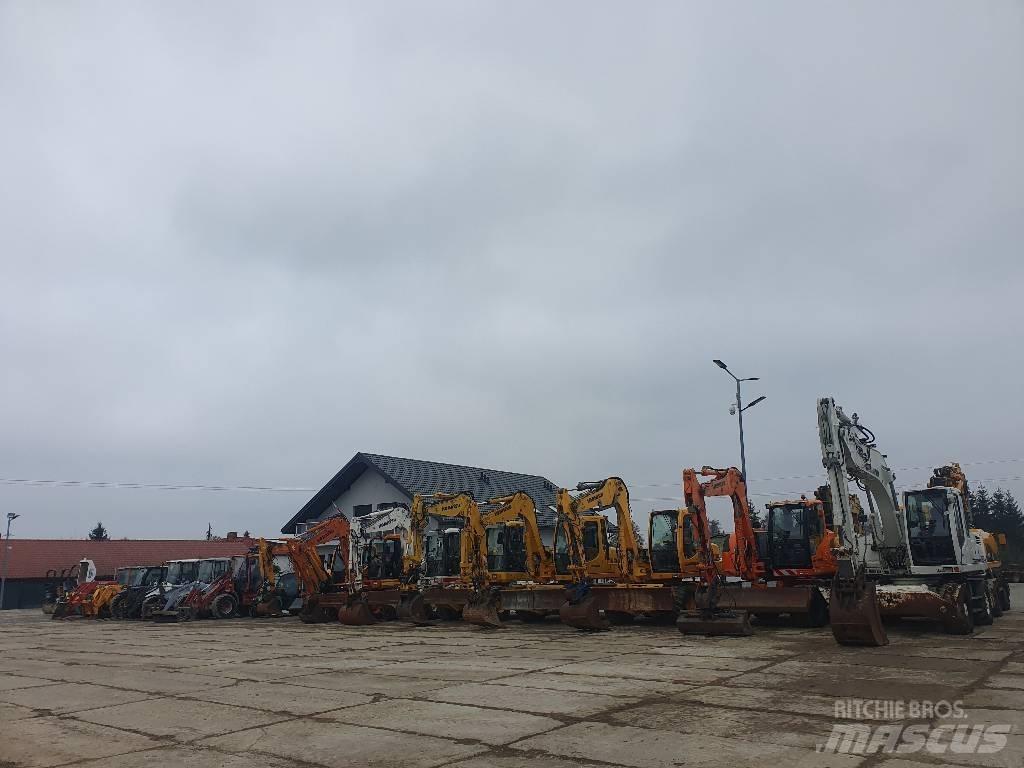 Mecalac 12 M TX Kolesové rýpadlá
