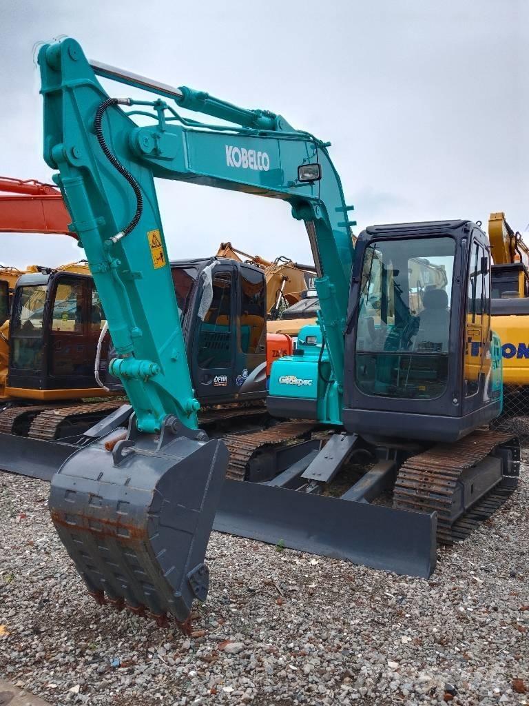 Kobelco SK 75 Pásové rýpadlá