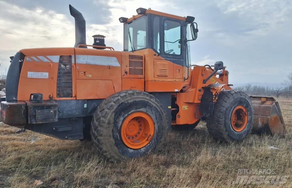 Doosan DL 300 Kolesové nakladače