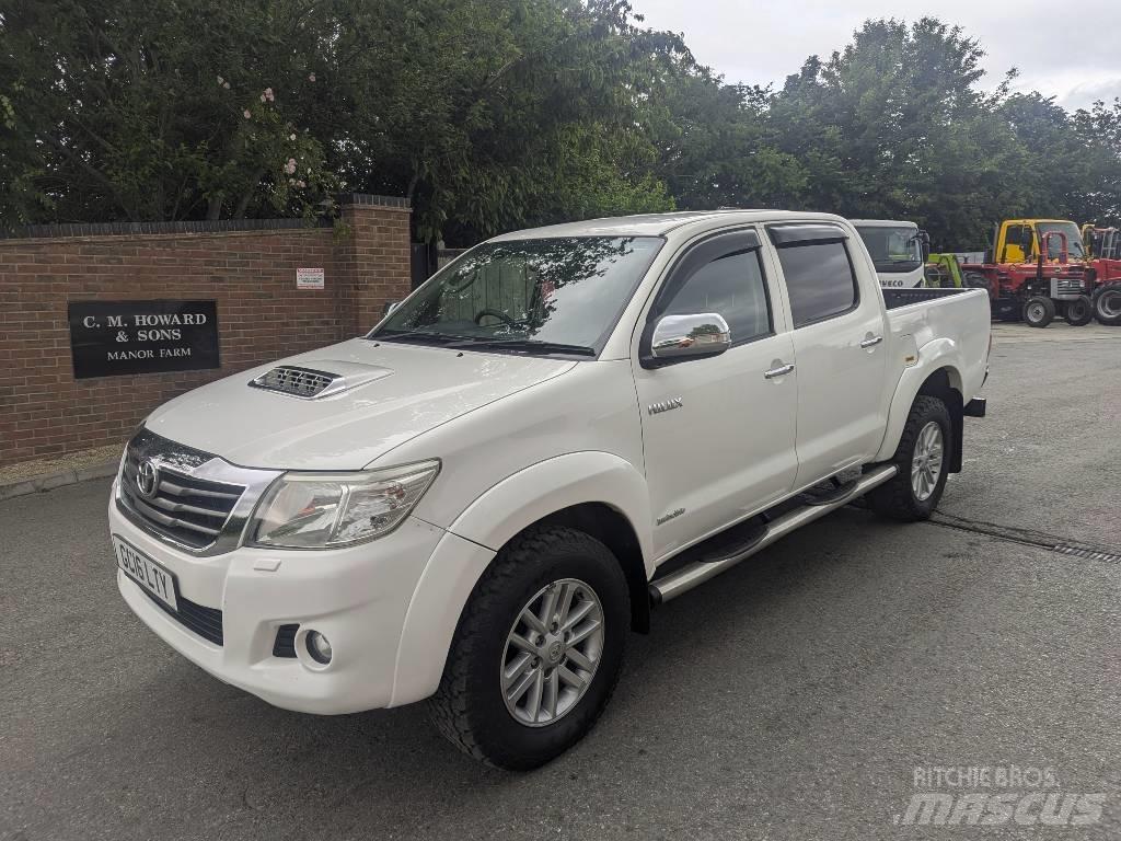 Toyota Hilux Nakladacia/sklápacia bočnica