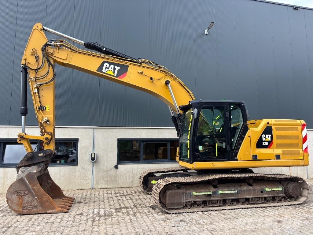 CAT 320 Pásové rýpadlá