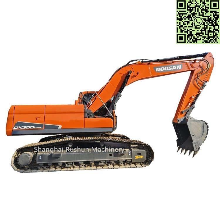 Doosan DX300 Pásové rýpadlá