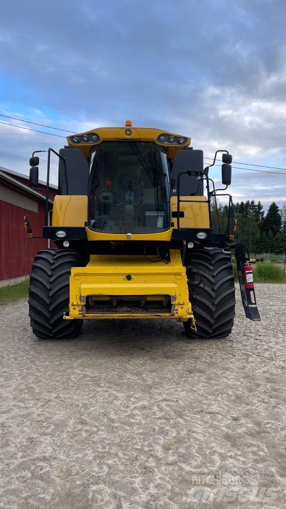 New Holland CX 6090 Kombinované zberacie stroje