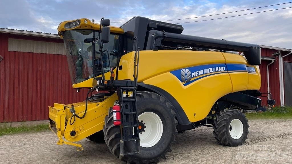 New Holland CX 6090 Kombinované zberacie stroje
