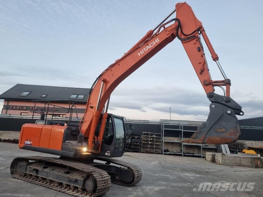 Hitachi 210 Pásové rýpadlá