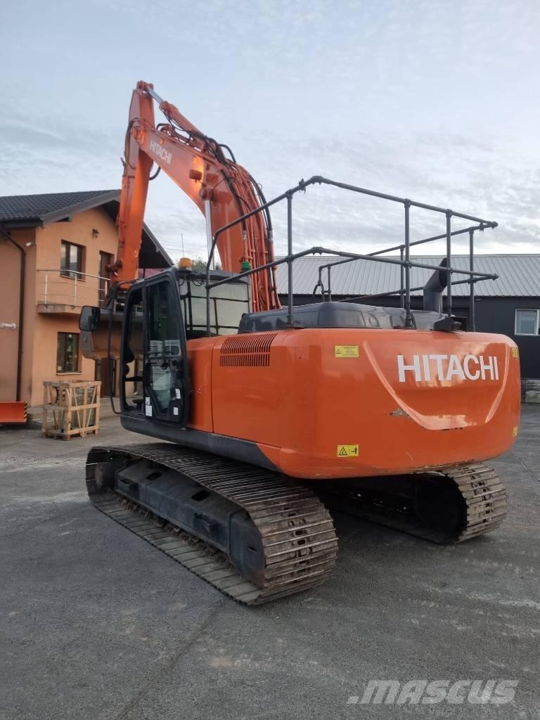 Hitachi 210 Pásové rýpadlá