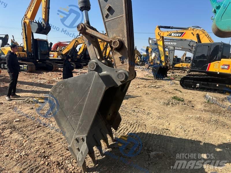 Volvo EC 220 D Pásové rýpadlá