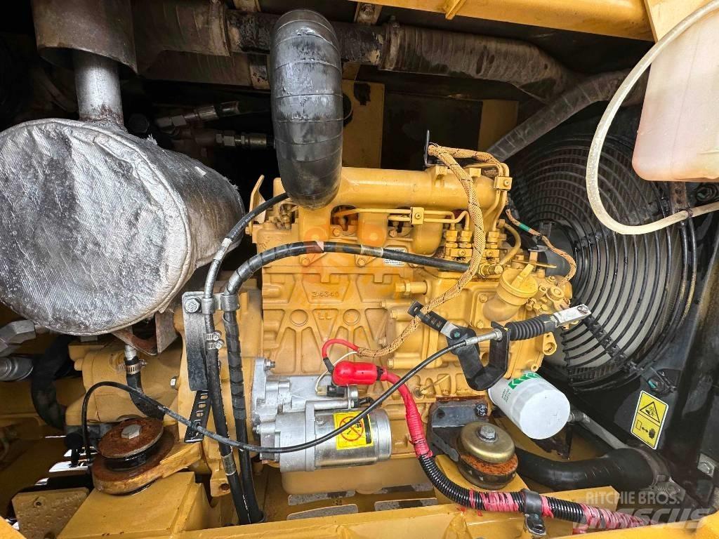 CAT 305.5E2 Mini rýpadlá < 7t