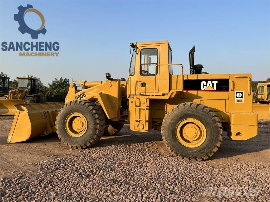 CAT 950 E Kolesové nakladače