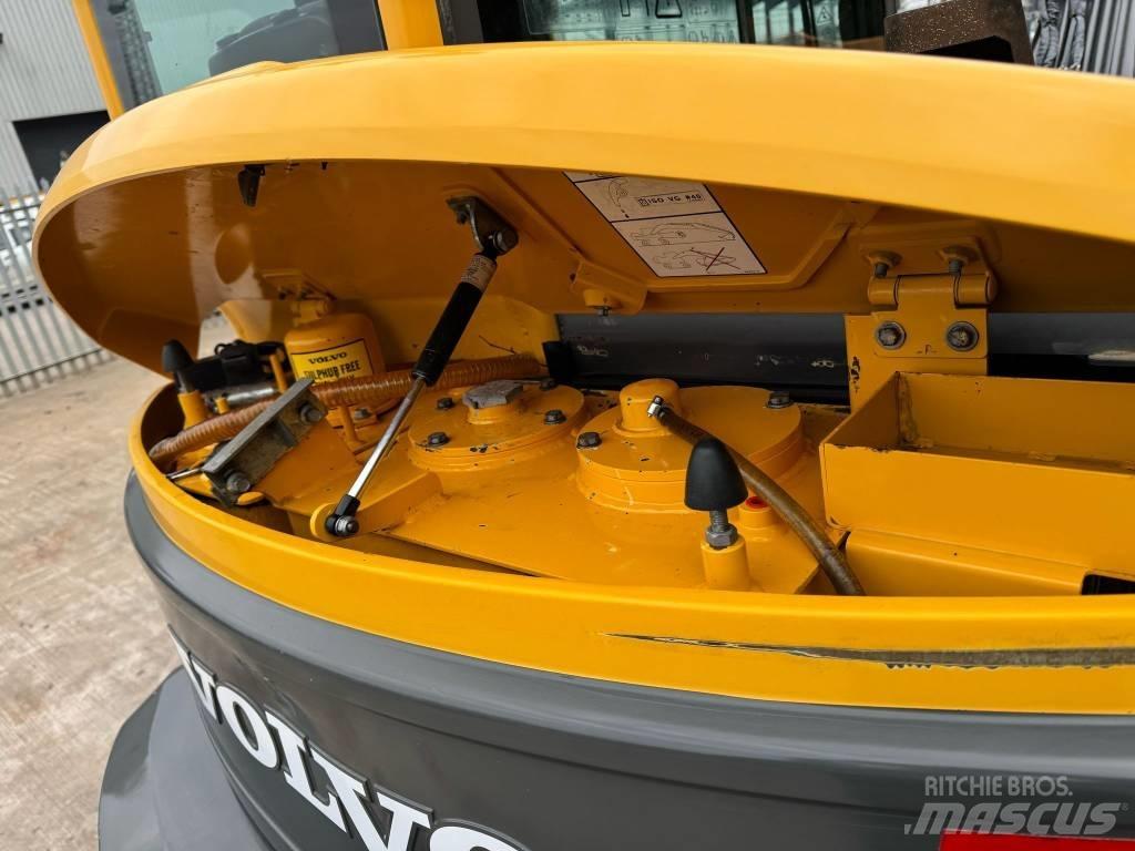Volvo ECR 88 Midi rýpadlá 7 t - 12 t