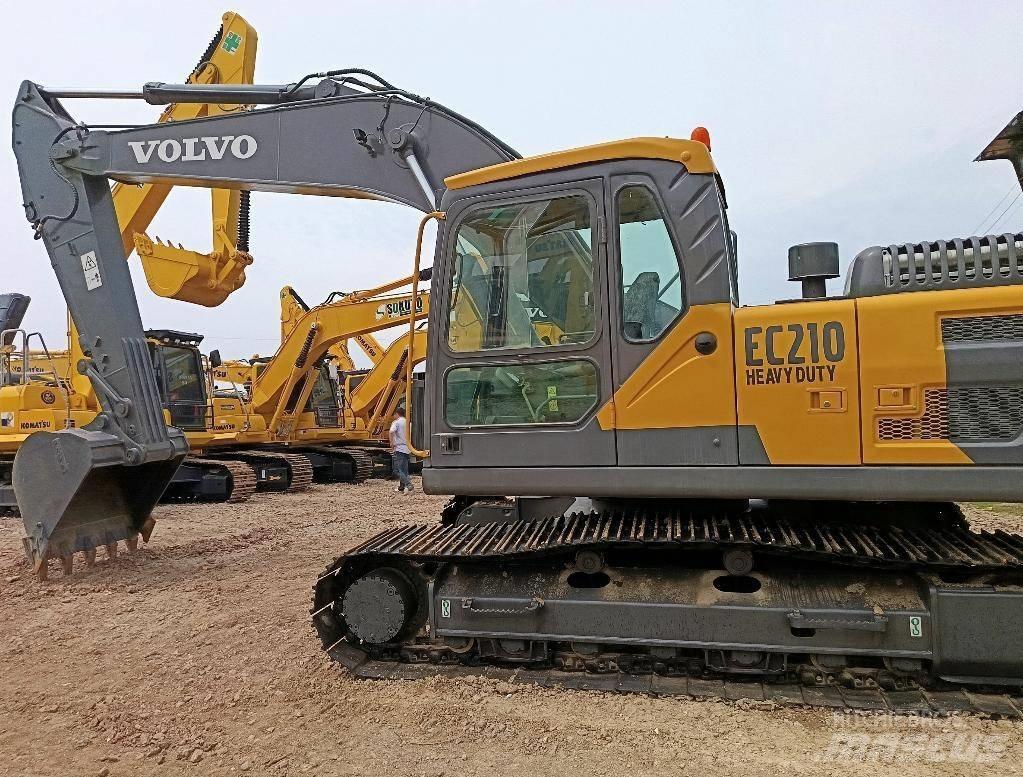Volvo EC 210 Pásové rýpadlá
