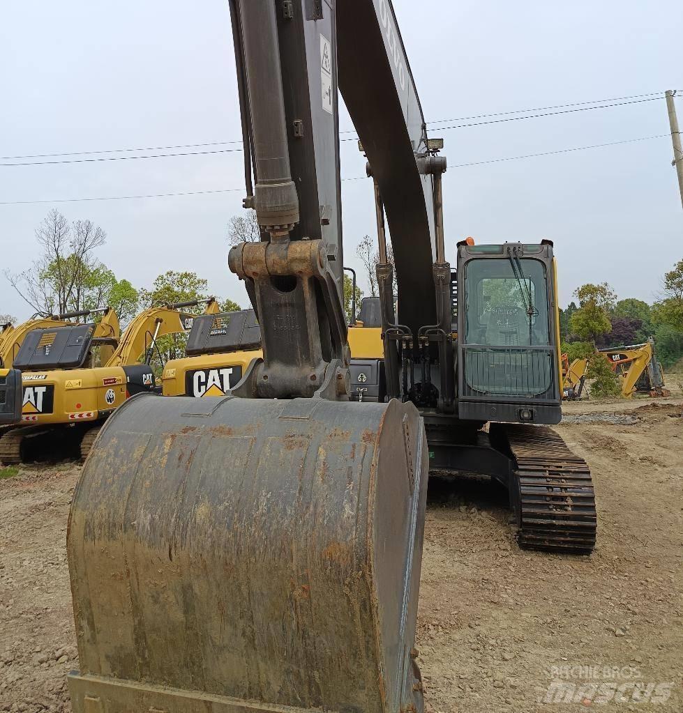Volvo EC 210 Pásové rýpadlá