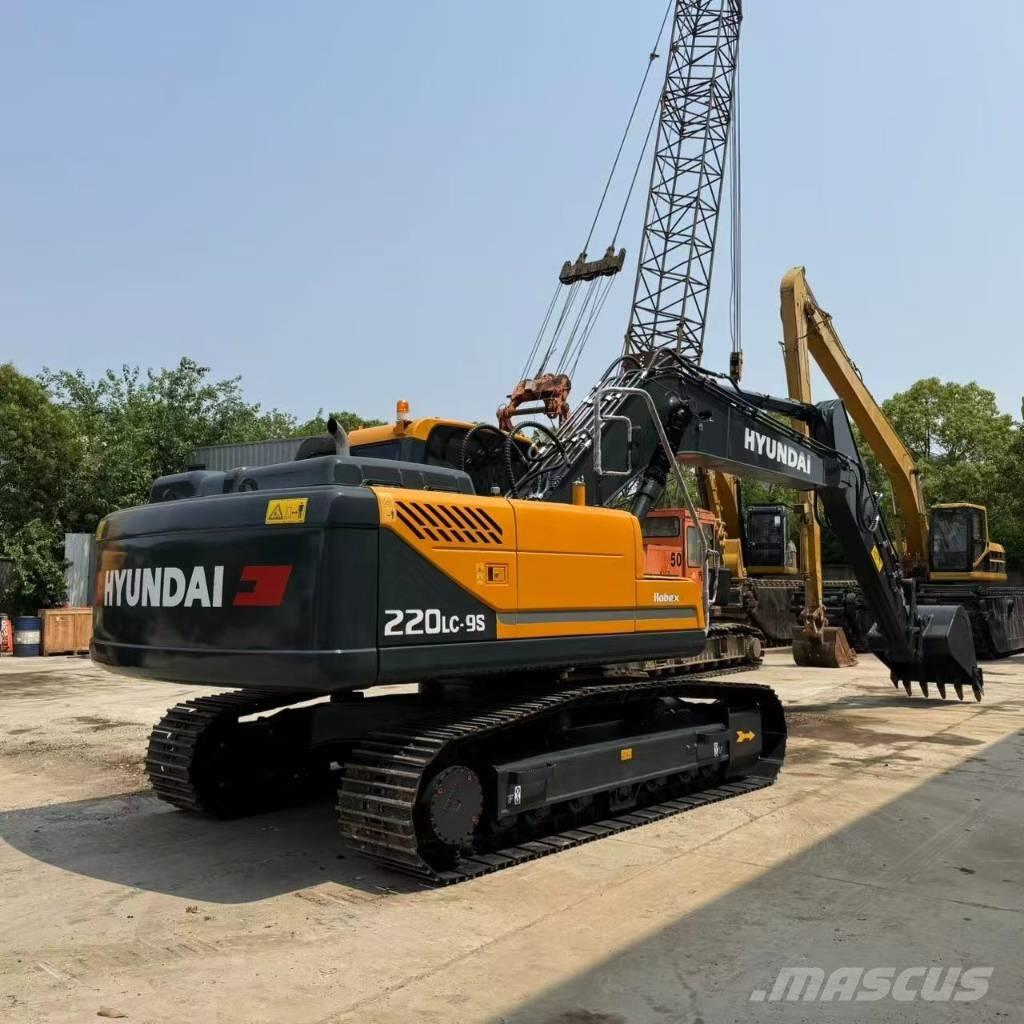 Hyundai R220LC-9S Midi rýpadlá 7 t - 12 t