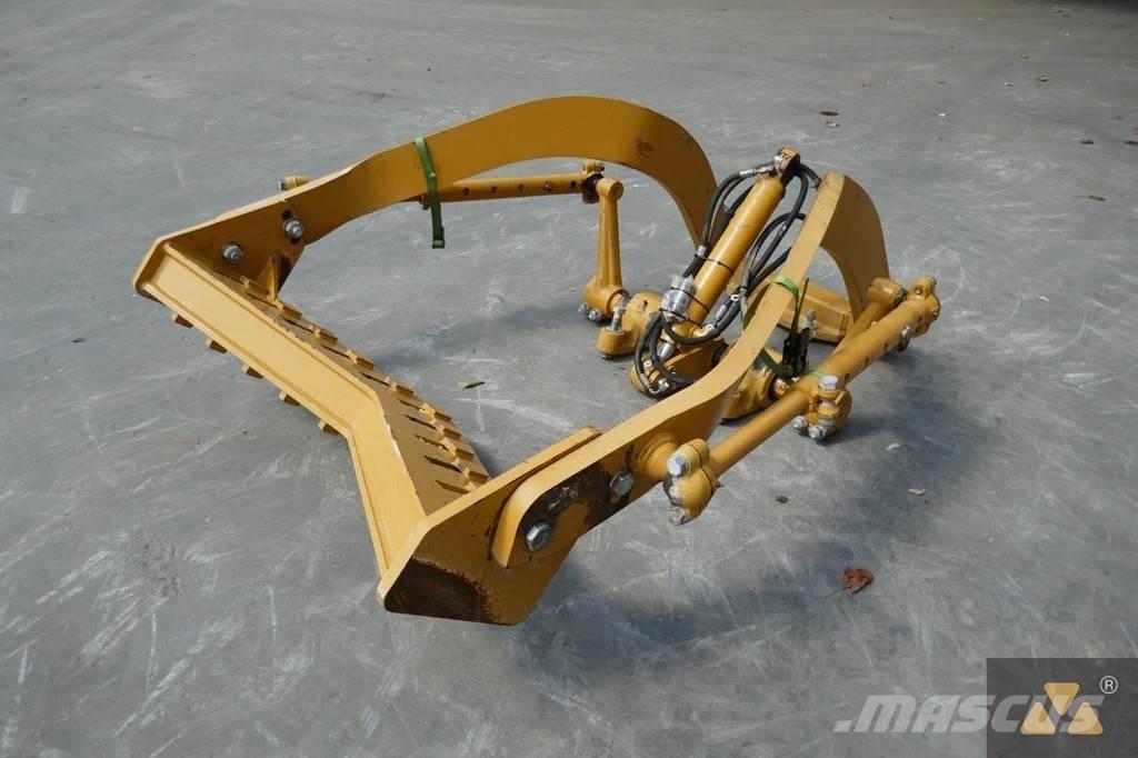 CAT 140M Scarifier Ďalšie komponenty