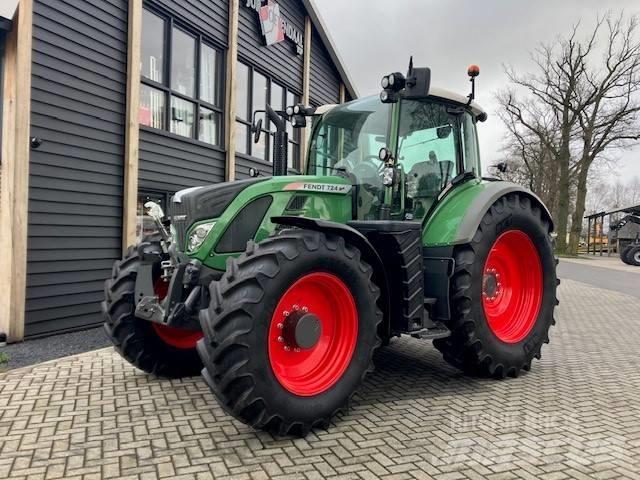 Fendt 724 Traktory