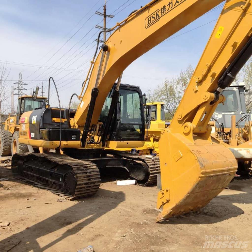 CAT 320D Pásové rýpadlá