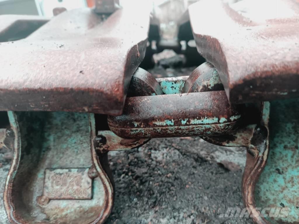 Olofsfors Baltic Pásy, reťaze a podvozok