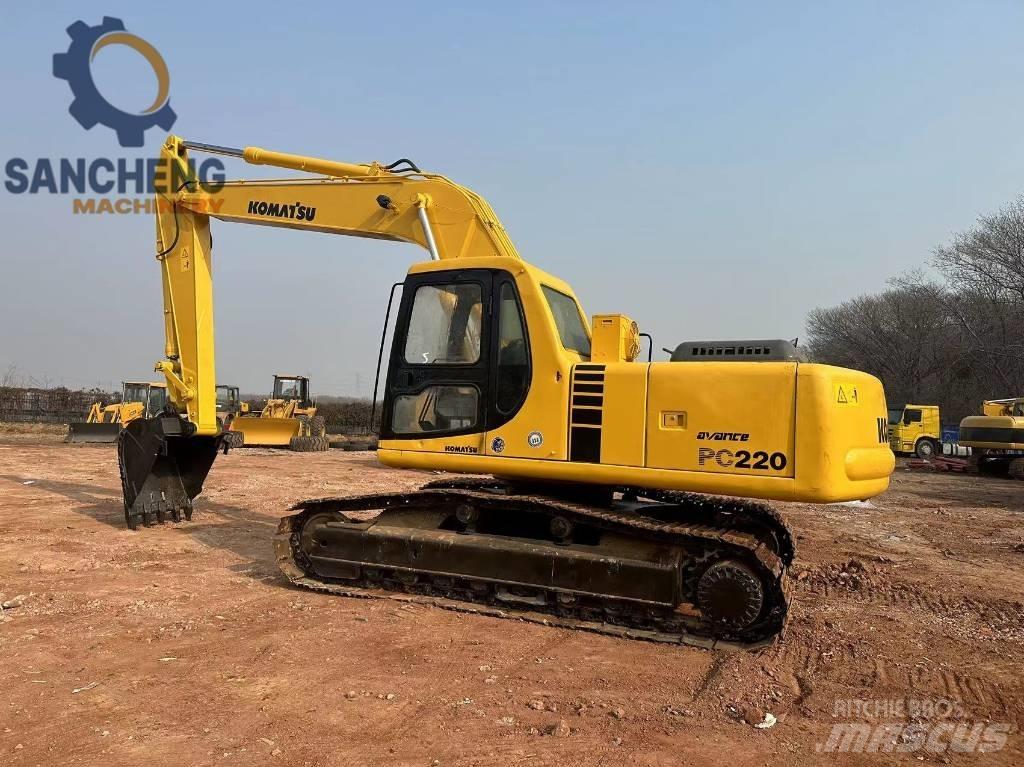 Komatsu PC 220 Pásové rýpadlá