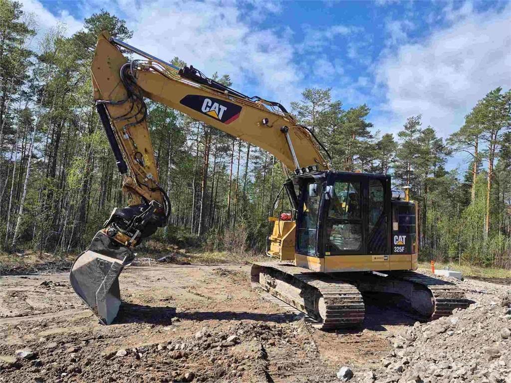 CAT 325FLCR Pásové rýpadlá