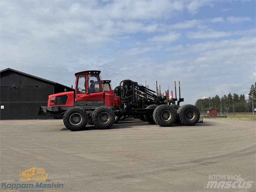 Komatsu 895 Lesné traktory
