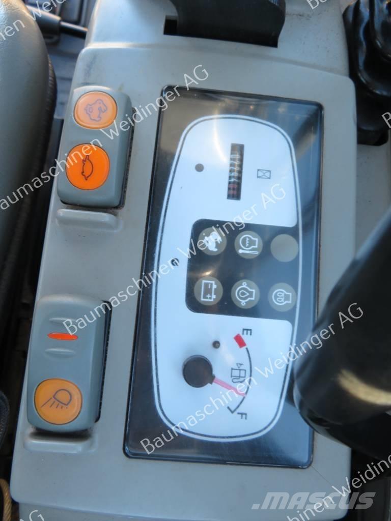 Komatsu PC 16 R-3HS Mini rýpadlá < 7t