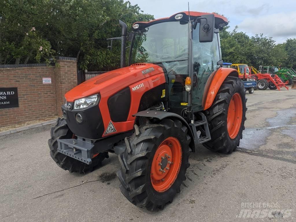 Kubota M 5-111 Traktory