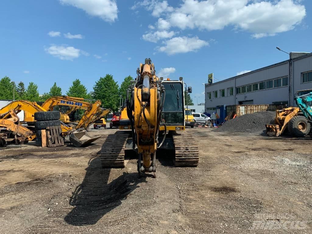 Liebherr R 924 Pásové rýpadlá