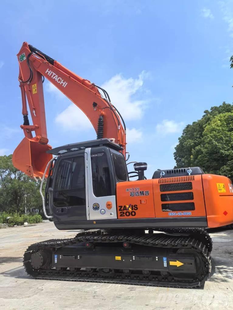 Hitachi ZX 200-3 G Pásové rýpadlá