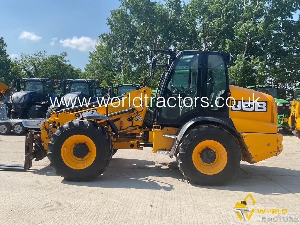 JCB TM 320 S Teleskopické nakladače pre poľnohospodárstvo