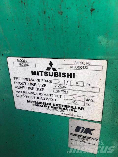 Mitsubishi FBC25N Akumulátorové vozíky