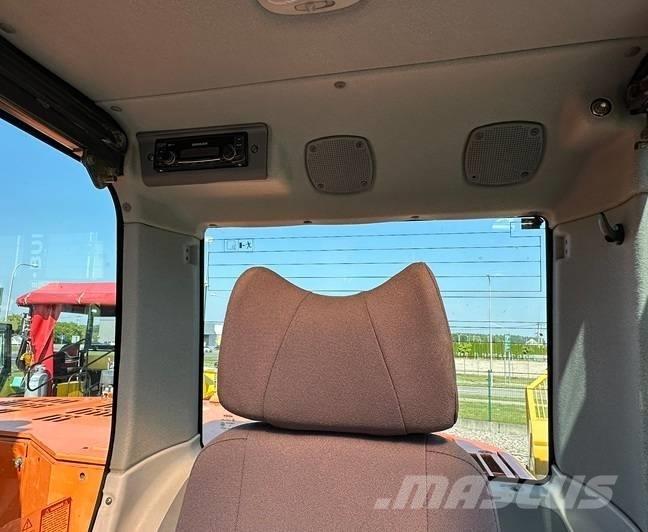 Doosan DX 235 LCR Pásové rýpadlá