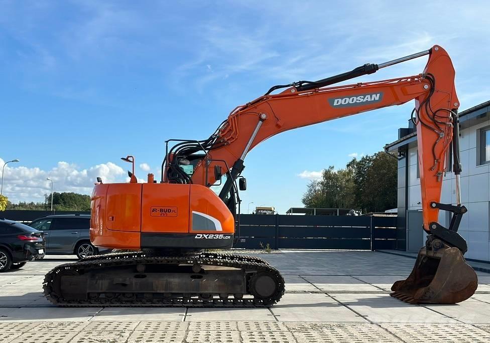 Doosan DX 235 LCR Pásové rýpadlá