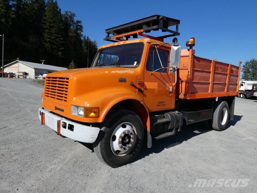 International 4900 Sklápače