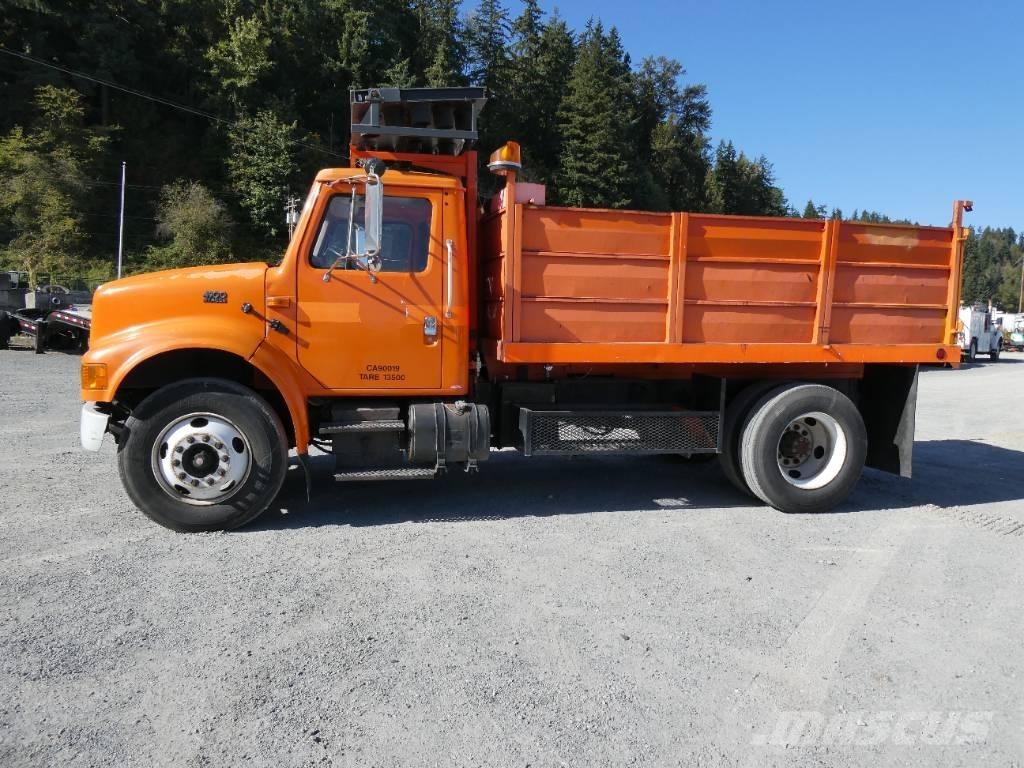 International 4900 Sklápače