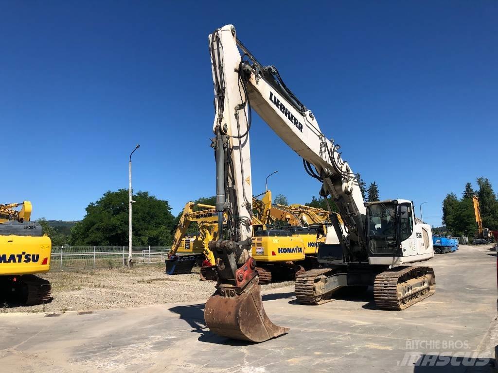 Liebherr R936 NLC Pásové rýpadlá