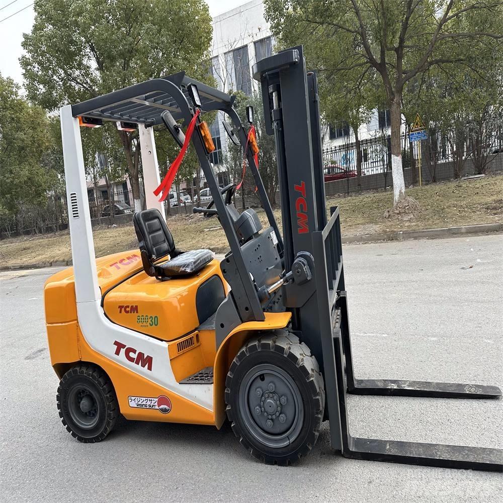 TCM FD30ZT Dieselové vozíky