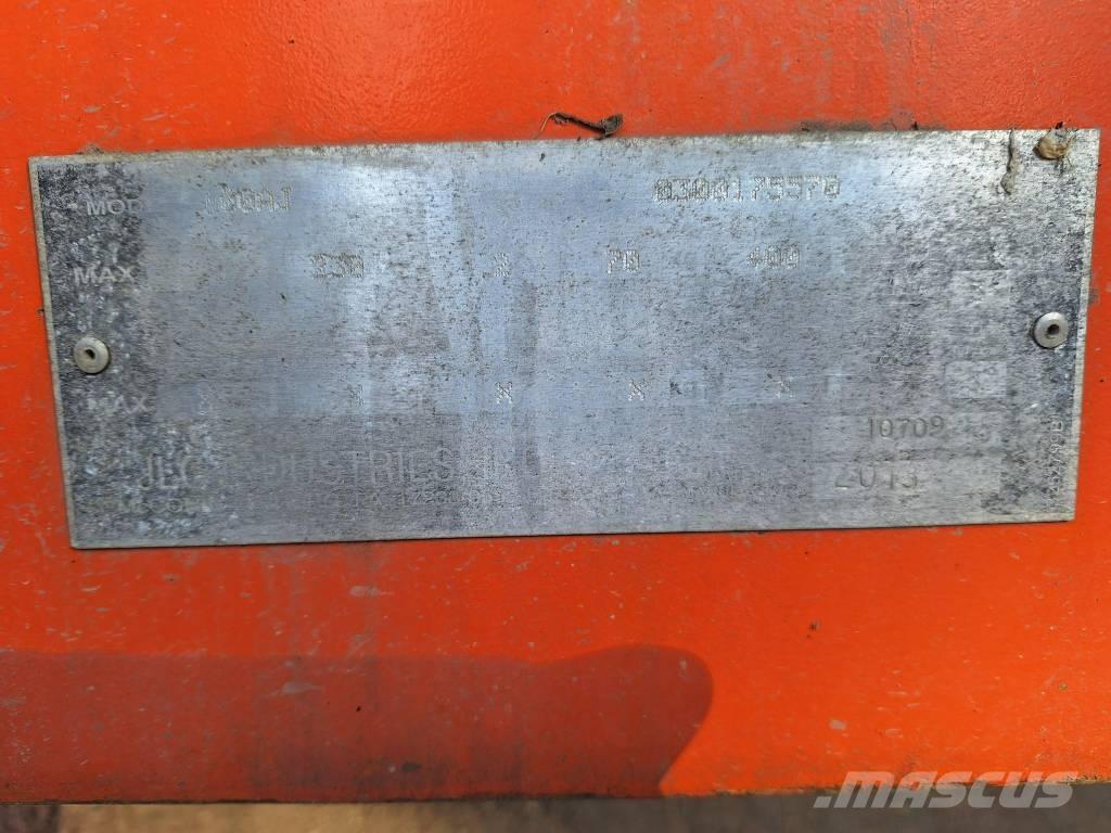 JLG 600AJ Kĺbové plošiny
