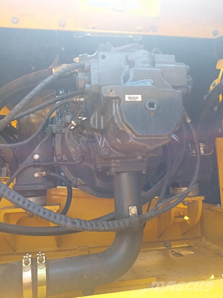 Komatsu pc360 Pásové rýpadlá