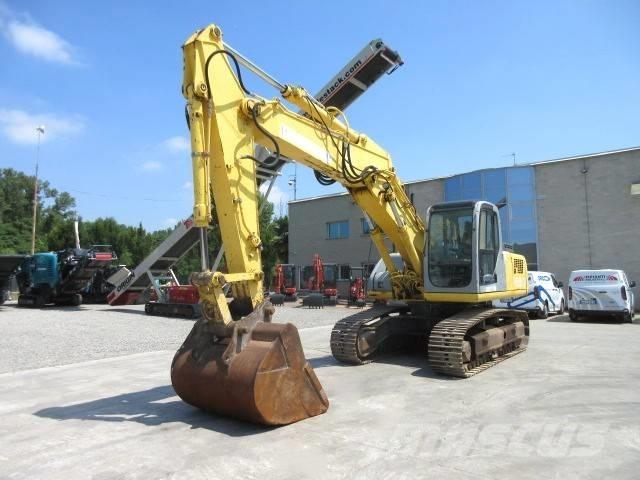 New Holland E 245 Pásové rýpadlá