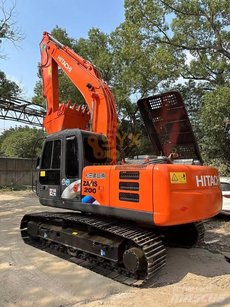 Hitachi EX 200 Pásové rýpadlá