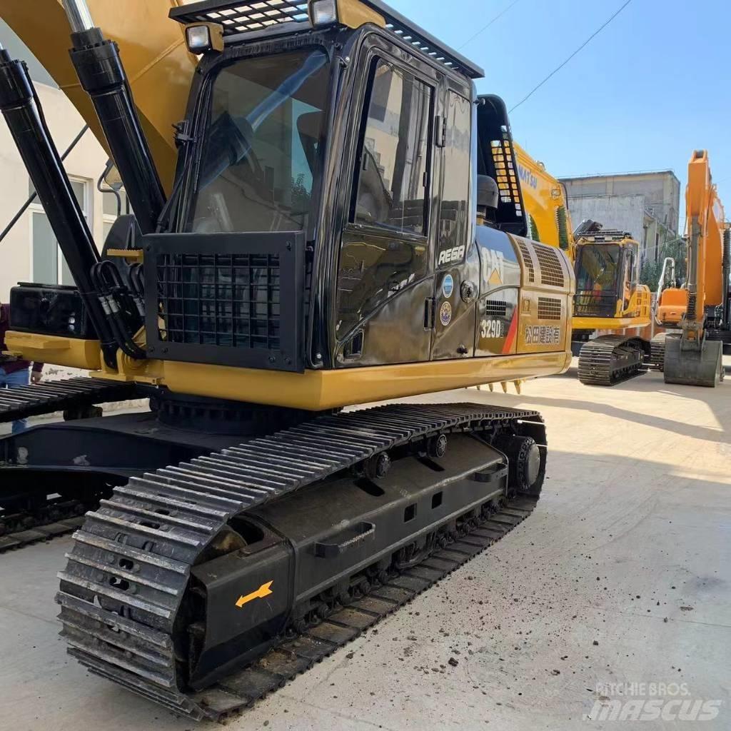 CAT 329E Pásové rýpadlá