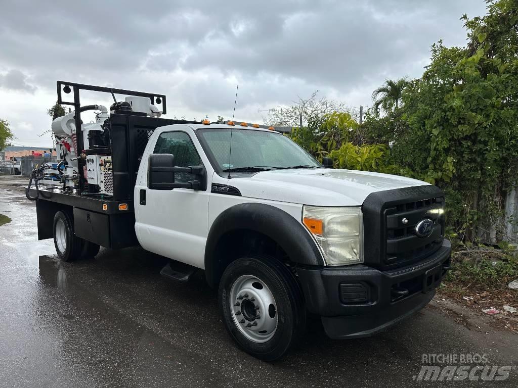 Ford F 450 Kombinované/Čerpacie cisterny