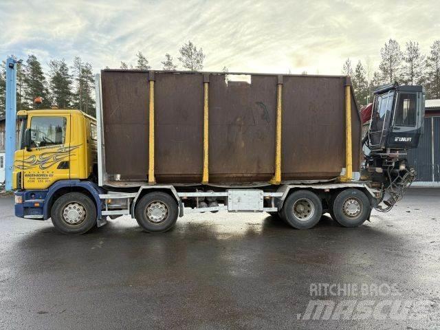 Scania R114 8X2 Nákladné vozidlá na prepravu dreva