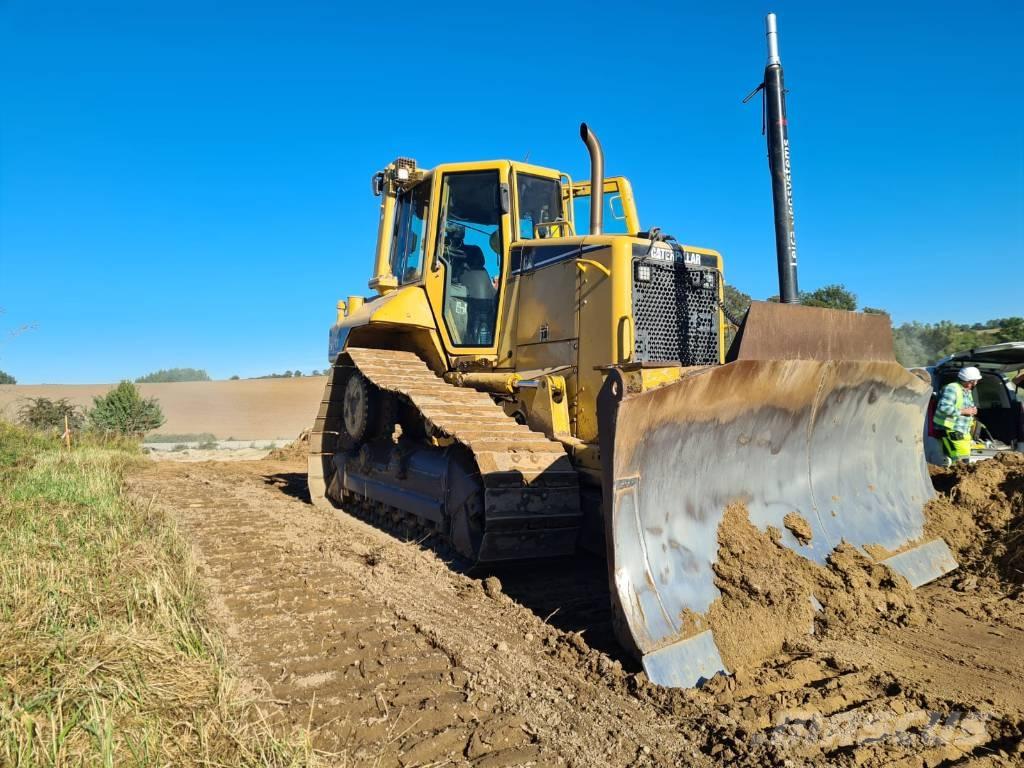 CAT D 6 N XL Pásové dozéry