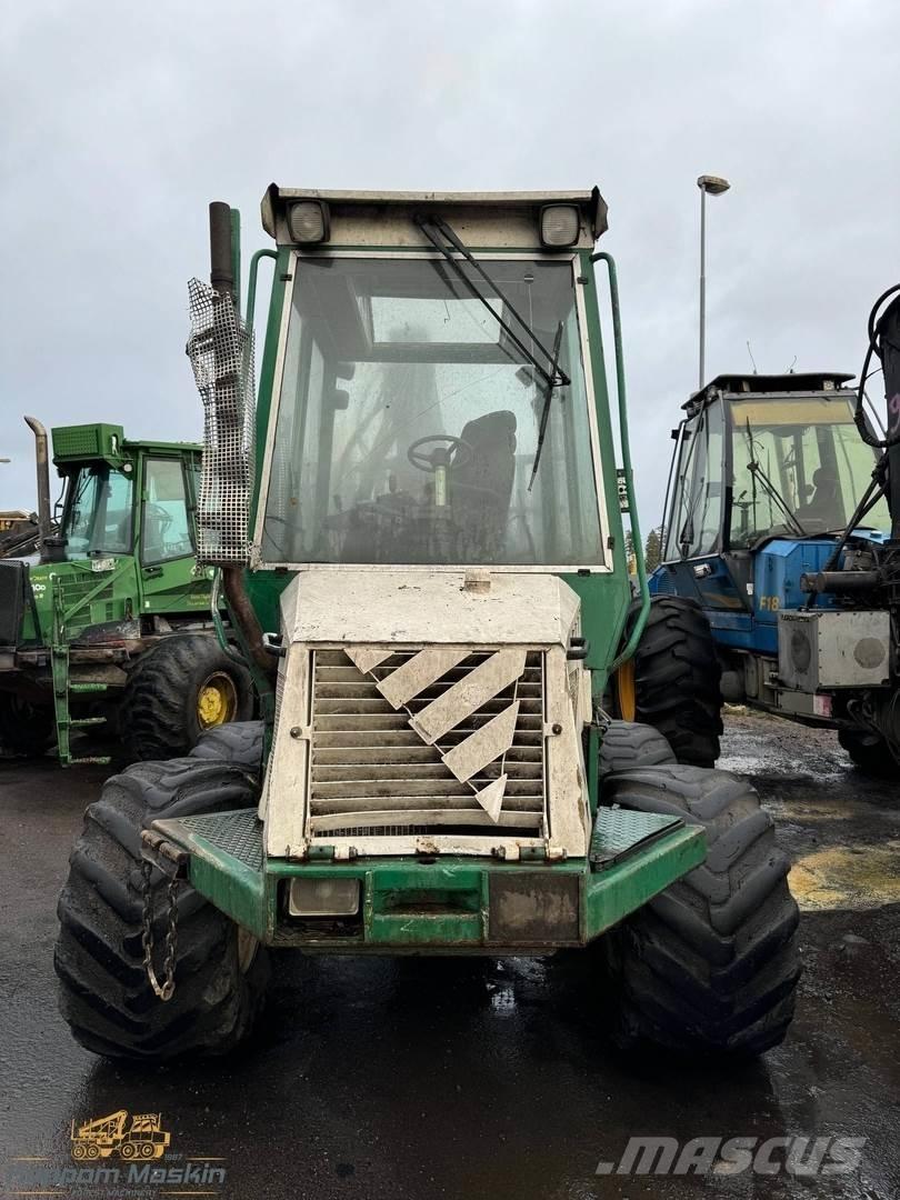 Gremo 950 Lesné traktory