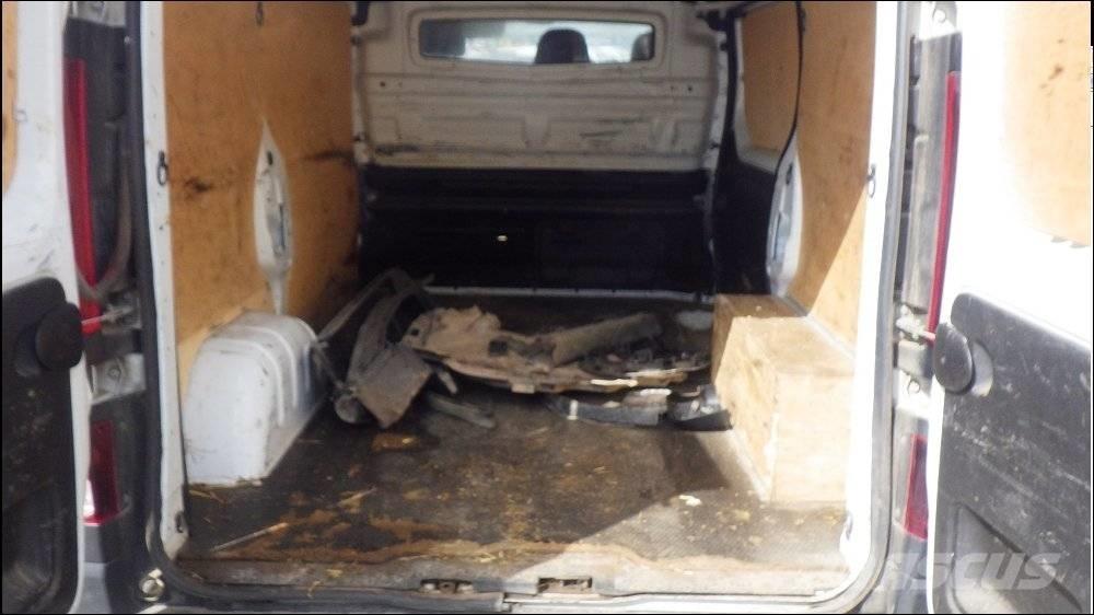Renault Trafic Skriňová nadstavba