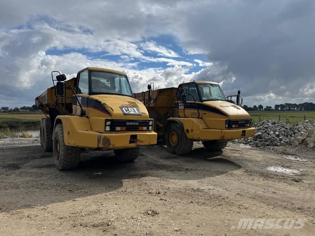 CAT 730 Kĺbové nákladné autá